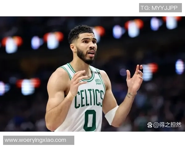 塔图姆今日状态爆棚全场最佳无可争议展现超级巨星风采 塔图姆今日状态爆棚全场最佳无可争议展现超级巨星风采